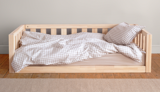 Montessori Toddler Bed vs Standard: Easy Guide 2026