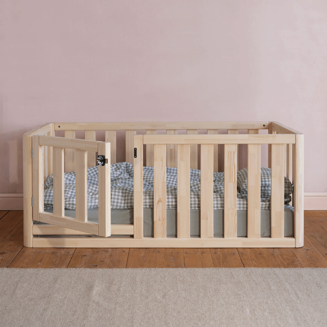 Elevated vs Floor-Level House Beds: Key Differences - Roomix