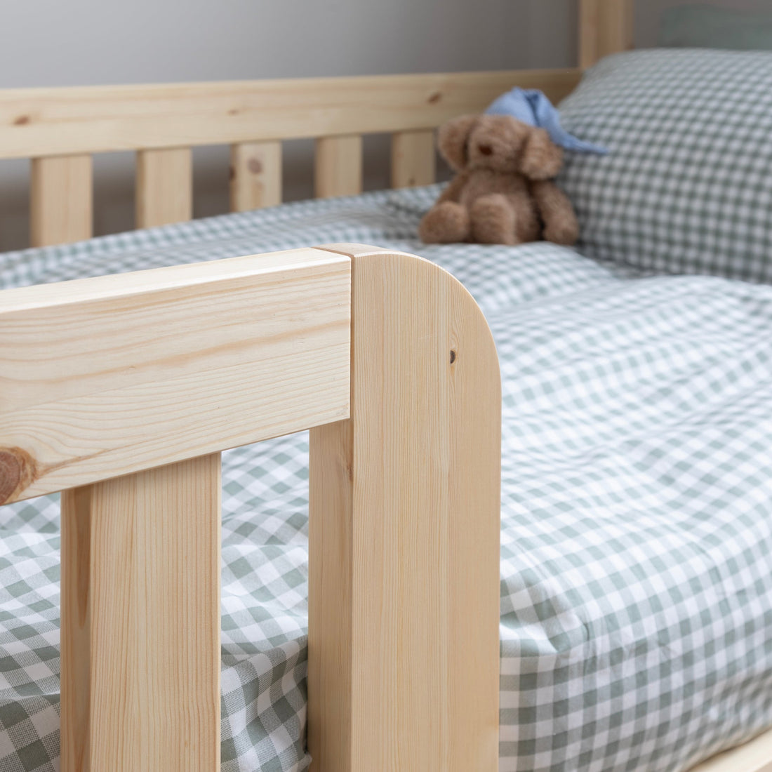 How Roomix Transition Bed Grows with Your Child | 2026 Guide - Roomix