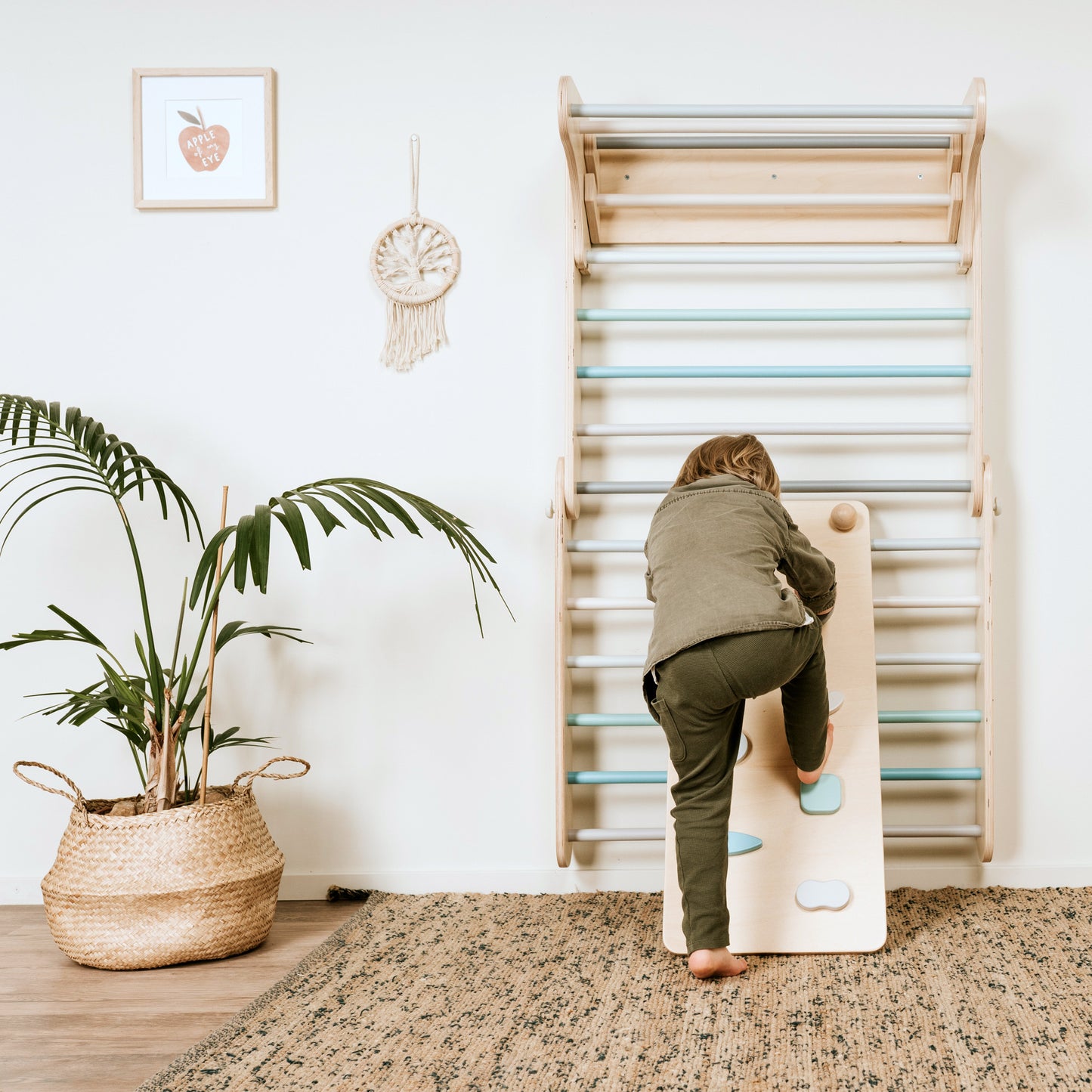 Triangle de Pikler et mur d'escalade suédois 2 en 1 avec rampe