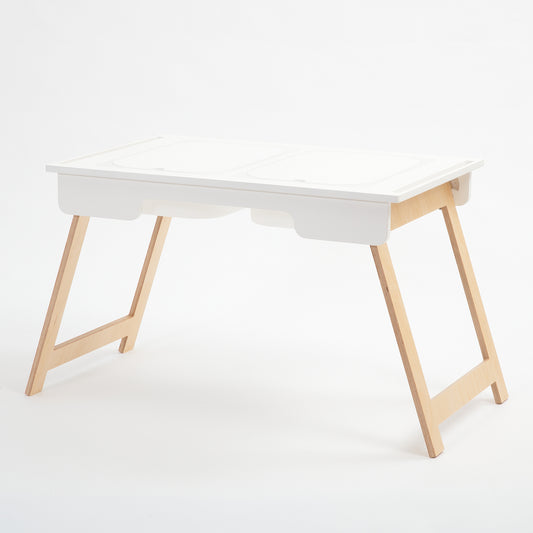 Contreplaqué et blanc